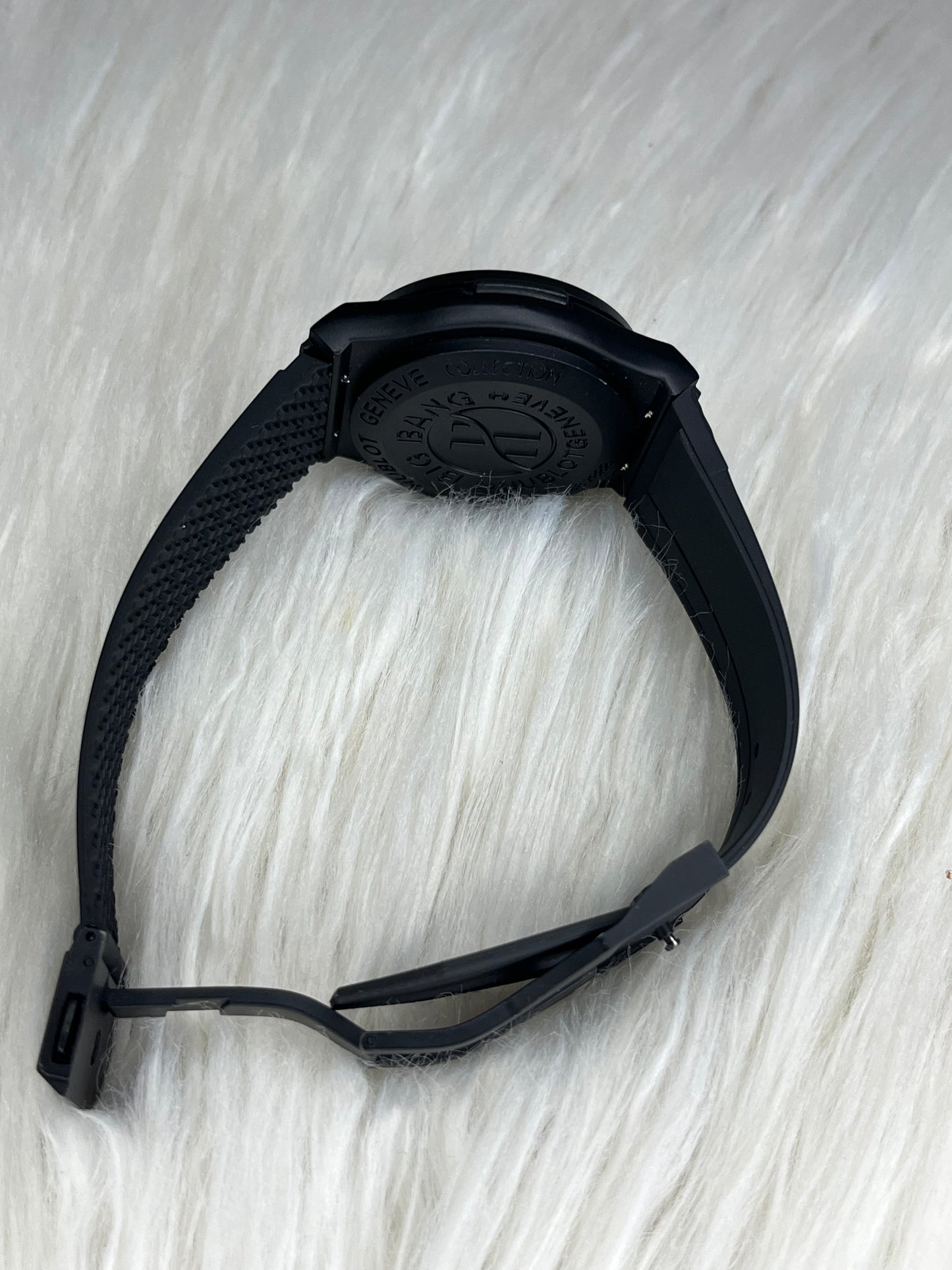 Hublot Luxury Chronograph – Black Strap Edition Timeless Elegance